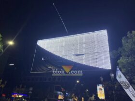 Melanggar Aturan, Reklame Film “Aku Harus Mati” Dibersihkan dari Kawasan Kayutangan Malang