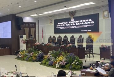 Rapat paripurna penyampaian pandangan umum fraksi terhadap Laporan Keterangan Pertanggungjawaban (LKPJ) Wali Kota Malang digelar DPRD Kota Malang