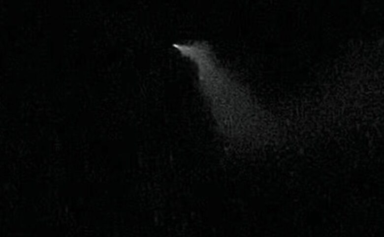 Dikira Rudal, Cahaya Misterius di Langit Malang Selatan Ternyata Ini