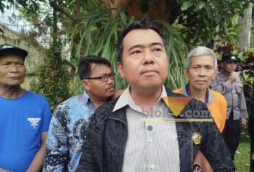 Kuasa Hukum Pak Dur, Muhammad Sholeh atau Cak Sholeh siapkan laporan balik dugaan pungli PJT I (blok-a.com / Yogga Ardiawan)