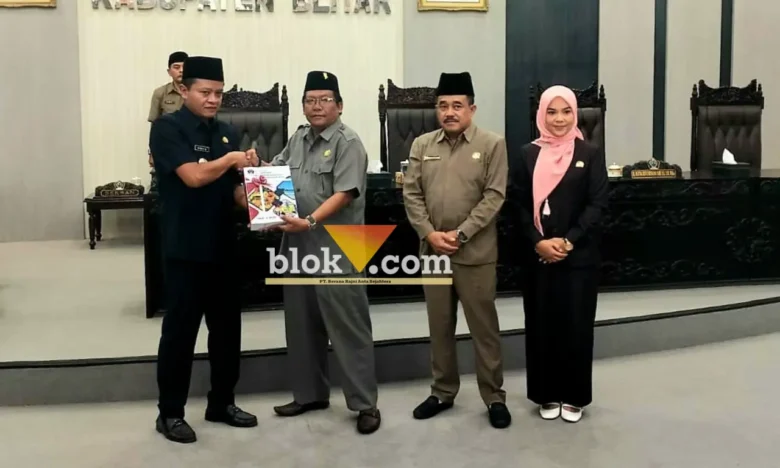 Rapat Paripurna DPRD Kabupaten Blitar dalam rangka penyampaian Laporan Keterangan Pertanggungjawaban (LKPJ) Bupati Blitar Tahun Anggaran 2025. (blok-a.com/Fajar)