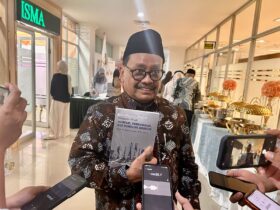 Direktur Pascasarjana Universitas Islam Malang Prof M Mas’ud Said (Blok-a.com/zul)