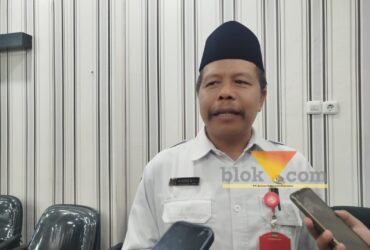 Kelompok Kerja Guru (KKG) Pendidikan Agama Islam (PAI) Kabupaten Malang, Bahrodin saat diwawancarai awak media (blok-a.com / Yogga Ardiawan)