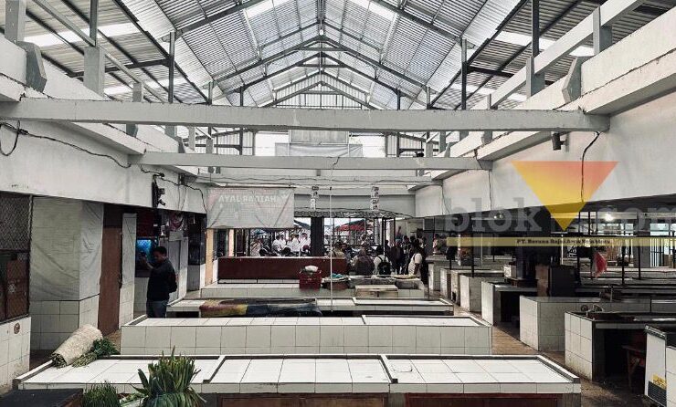 Bangunan Pasar Kebalen Kota Malang sebenarnya tampak jauh lebih baik setelah direvitalisasi pada 2023 lalu dengan anggaran Rp 3,2 miliar.