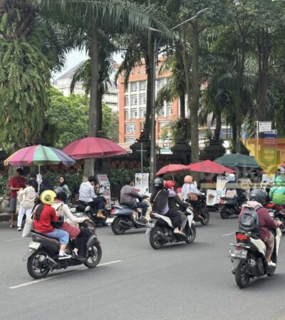 Sudah Berkali-kali Tipiring, PKL Jalan Veteran Malang Tetap Membandel