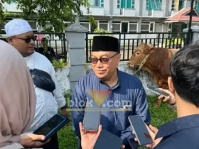 Rektor UNISMA, Prof. Drs. H. Junaidi, M.Pd., Ph.D., saat memberikan keterangan (foto: Blok-a.com/Zulkaria Irawan)