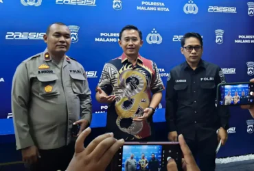 Kasatreskrim Polresta Malang Kota AKP Rahmad Aji Prabowo saat memberikan keterangan pada pers (foto: ist)