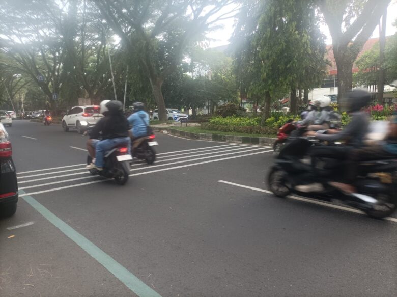 Cegah Balap Liar, Empat Titik Jalan di Kota Malang Kini Dipasangi Rumble Strip