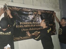 Penyegelan pondok pesantren di Lumbangsari Kecamatan Bululawang imbas dugaan pelecehan seksual oleh pengasuh pondok (istimewa)