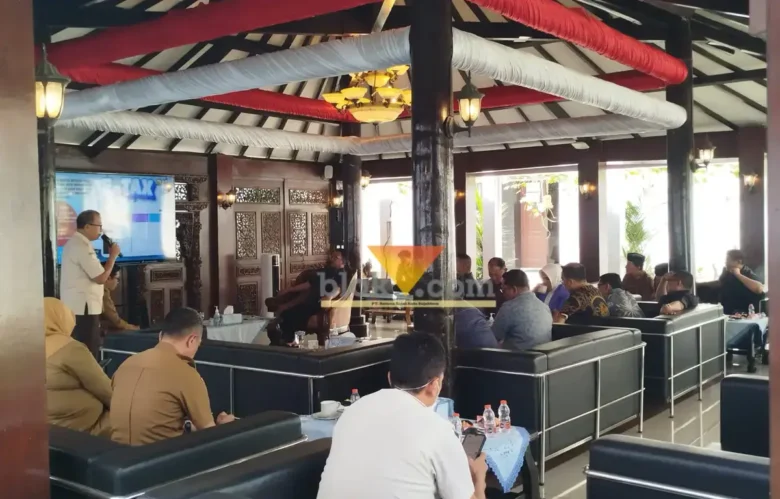 Kunjungan DPRD Kabupaten Mamuju ke Kota Malang untuk melihat keberhasilan PAD Kota Malang (foto: Blok-a.com / Yogga Ardiawan)