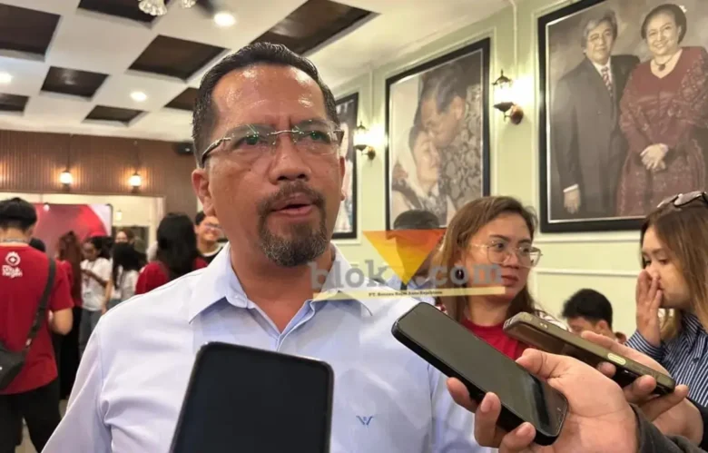 Plh Kepala DLH Kota Malang, Gamaliel Raymond Matondang sebut Bank Sampah di Kota Malang Kian Bergeliat, 400 Unit Kini Kembali Aktif Beroperasi (foto: Blok-a.com / Yogga Ardiawan)