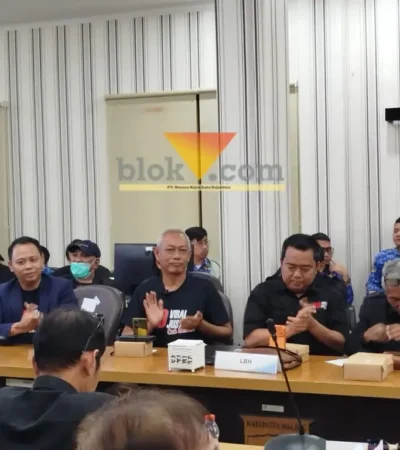 RDPU DPRD Kabupaten Malang bersama masyarakat Bendungan Lahor dan Perum Jasa Tirta I (blok-a.com / Yogga Ardiawan)