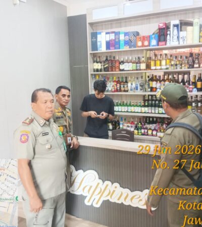 Sidak Toko Minol di Kota Malang, Satpol PP Temukan Dua Duga