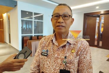 Plt Kepala Bapenda Kota Malang, Moch Sulthon sebut sosialisasi mulai berdampak positif untuk meningkatkan pemahaman masyarakat terhadap kebijakan baru (blok-a.com / Yogga Ardiawan)