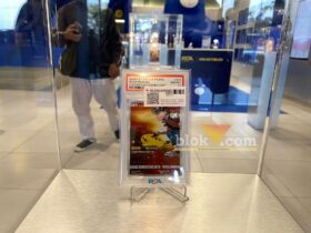Salah satu kartu pokemon dengan harga Rp35 Juta yang ada di Kolektible Store. (blok-a.com/ M Berril Labiq)