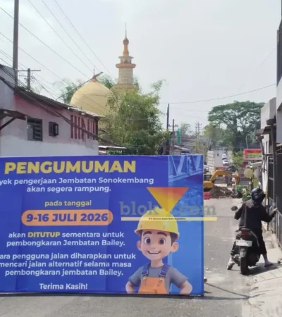 Jembatan Sonokembang ditargetkan tuntas akhir Juli, akses ditutup sementara (foto: blok-a.com / Yogga Ardiawan)