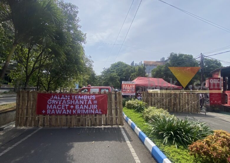 Hari Pertama Uji Coba Jalan Terusan Griya Shanta, Akses Soekarno-Hatta Ditutup Warga