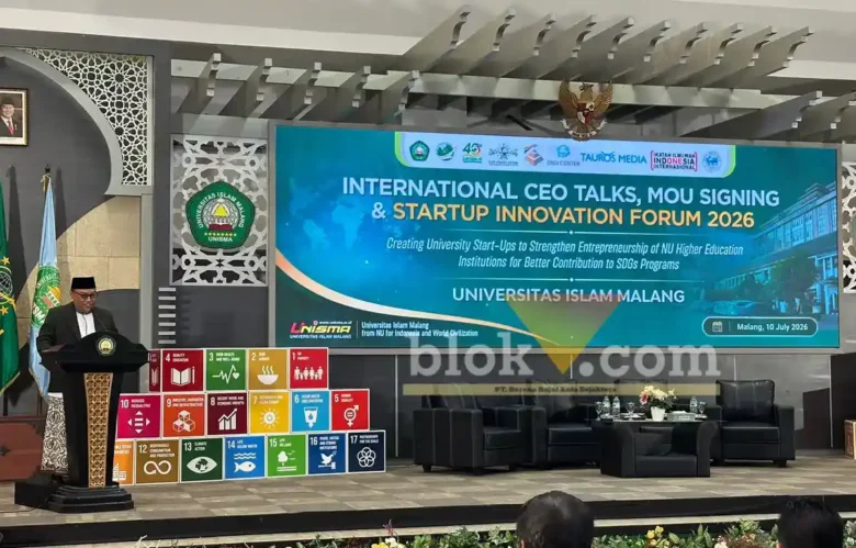 Rektor Unisma, Prof. Junaidi saat memberikan sambutan di acara International CEP Talks, MoU Signing & Startup Innovation Forum 2026 (foto: Blok-a.com / M Berril Labiq)