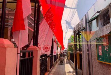 Semarak HUT RI, Warga Bareng Kartini Bentangkan Bendera Merah Putih 81 Meter malang