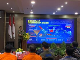 Kepala BNPB, Letjen TNI Dr. Suharyanto saat pemaparan program Destana di Hotel Aria Malang (blok-a.com / Yogga Ardiawan)