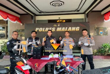 Rilis pengungkapan kasus pencurian baterai lithium (blok-a.com / Yogga Ardiawan)