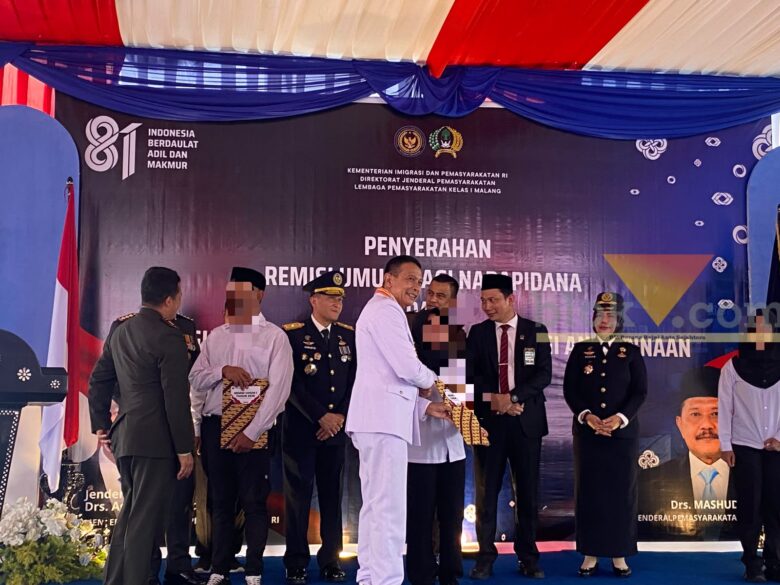 Wali Kota Malang Serahkan Remisi HUT RI, 17 WBP Lapas Malang Langsung Bebas