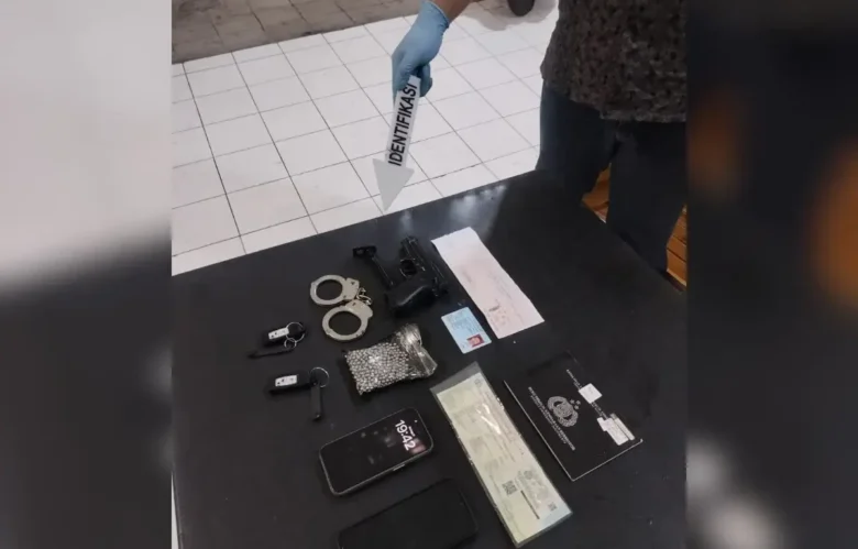 Barang bukti yang diamankan kepolisian atad kasus dugaan pemerasan (foto: Polres Malang)
