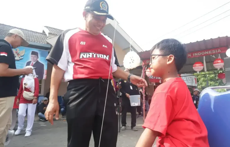 HUT ke-25, Partai Demokrat Kota Malang gandeng warga gelar lomba rakyat (foto: istimewa)