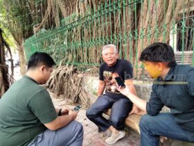 Anggota Komisi D DPRD Kota Malang, Asmualik saat diwawancara (blok-a/Bob Bimantara Leander)