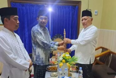 Gus Kikin Terpilih Jadi Ketum PBNU, Gus Thoriq Ungkap Makna Tongkat Zaitun yang Diberikan Jauh Sebelum Muktamar (Istimewa)
