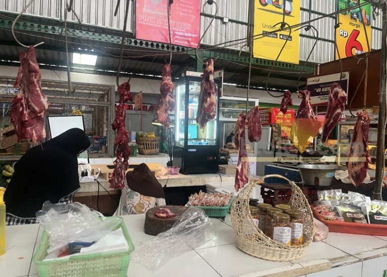 Daya Beli Turun, Harga Daging Sapi di Kota Malang Capai Rp160 Ribu