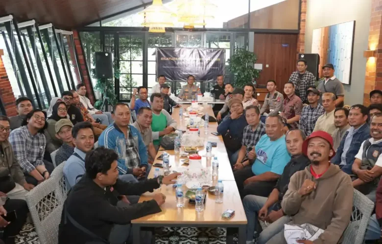 Pertemuan Kapolres Malang AKBP Rulian Syauri dengan awak media (foto: Polres Malang)