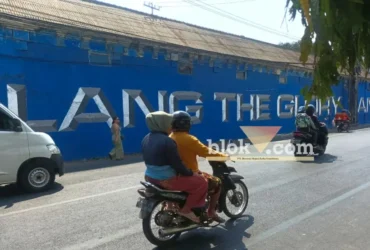 Mural "Malang The Glory Land" kembali lagi, Senin(24/8/2026) (foto: Blok-a.com/Bob Bimantara Leander)