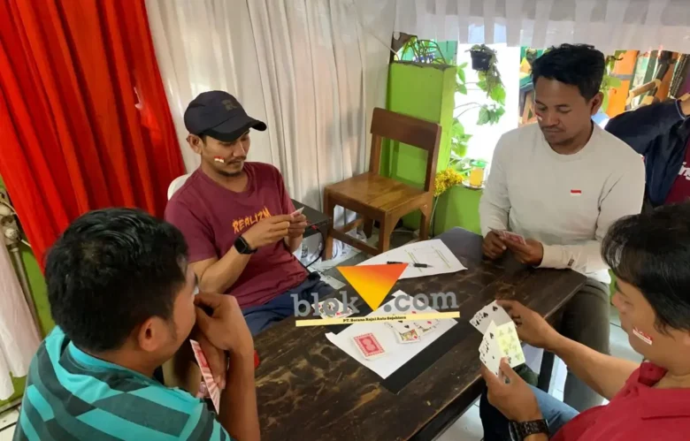 Kejuaraan remi Baladhika Cup 2026 gelaran Korem 083/BDJ bersama jurnalis (blok-a.com / Yogga Ardiawan)