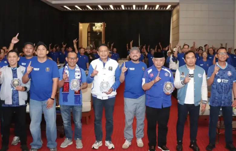 Tak hanya Kota Malang, Pemkab Malang juga imbau OPD kenakan atribut Arema (foto: Istimewa)