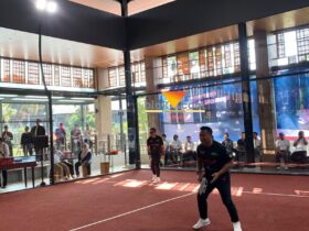 Wali Kota Batu, Nurochman saat mengikuti Padel Merdeka (blok-a.com / Yogga Ardiawan)