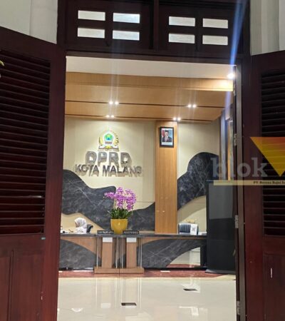 caption:%20Gedung%20DPRD%20Kota%20Malang%20tempat%20pertemuan%20Pemkot%20dan%20anggota%20dewan%20dengan%20KPK,%20Rabu%20(23/9/2026)%20(blok-a/Bob%20Bimantara%20Leander)