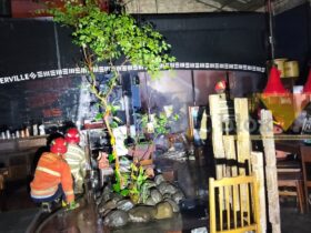 Pemadaman api di Kafe Shelterville, Kota Malang, Minggu (27/9/2026) (Damkar for blok-a.com)