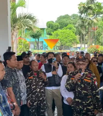 Ketua PC Ansor Kabupaten Malang, Gus Rozi duga ada kepentingan pribadi di balik polemik Bendungan Lahor (foto: blok-a.com/Yogga Ardiawan)