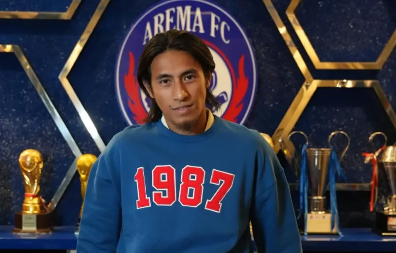 Pemain Arema FC, Hanif Sjahbandi yang dipulangkan jelang derbi Jatim (foto: Arema FC)