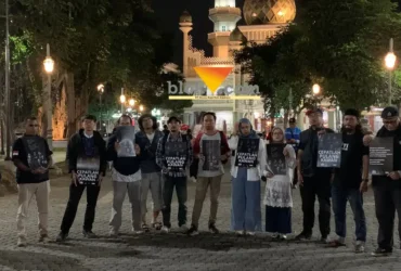 Jurnalis Malang Gelar Doa Bersama untuk Lima Wartawan yang Hilang Kontak Saat Liputan Erupsi Anak Krakatau (blok-a.com / Yogga Ardiawan)