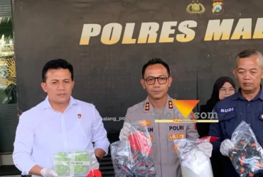 Penangkapan peredaran sabu sebanyak 1,1 kilogram yang berhasil diamankan oleh Satreskoba Polres Malang (foto: blok-a.com / Yogga Ardiawan)