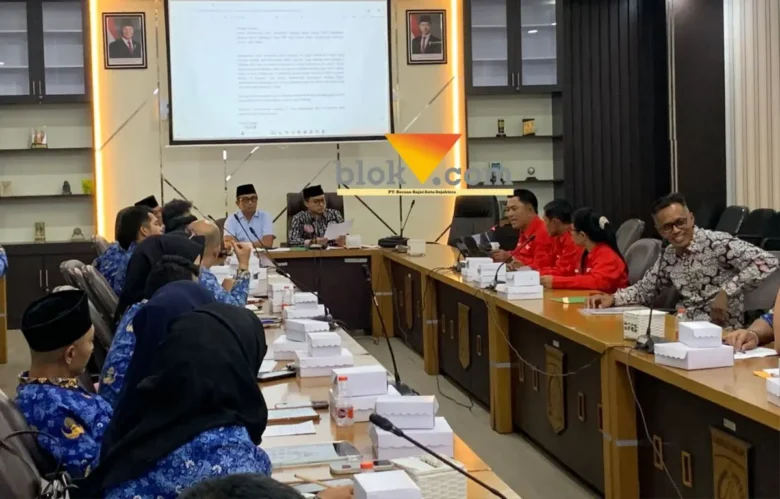 RDPU kasus tertutupnya lahan di wilayah Bukit Cemara Tuju Kecamatan Dau Kabupaten Malang (foto: blok-a.com / Yogga Ardiawan)