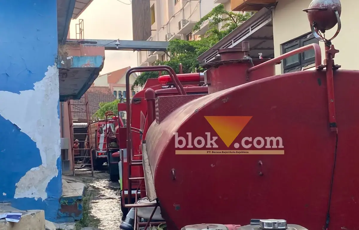 Ruangan di RSSA Malang Kebakaran, Lima Mobil Damkar Dikerahkan