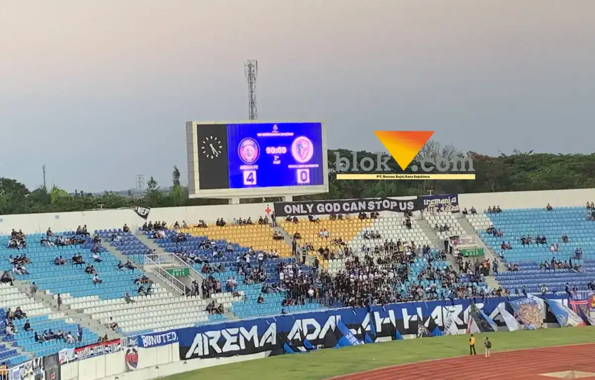 Tiga Set Piece Antarkan Arema Hempaskan Isenmulang Kalteng di Laga Perdana