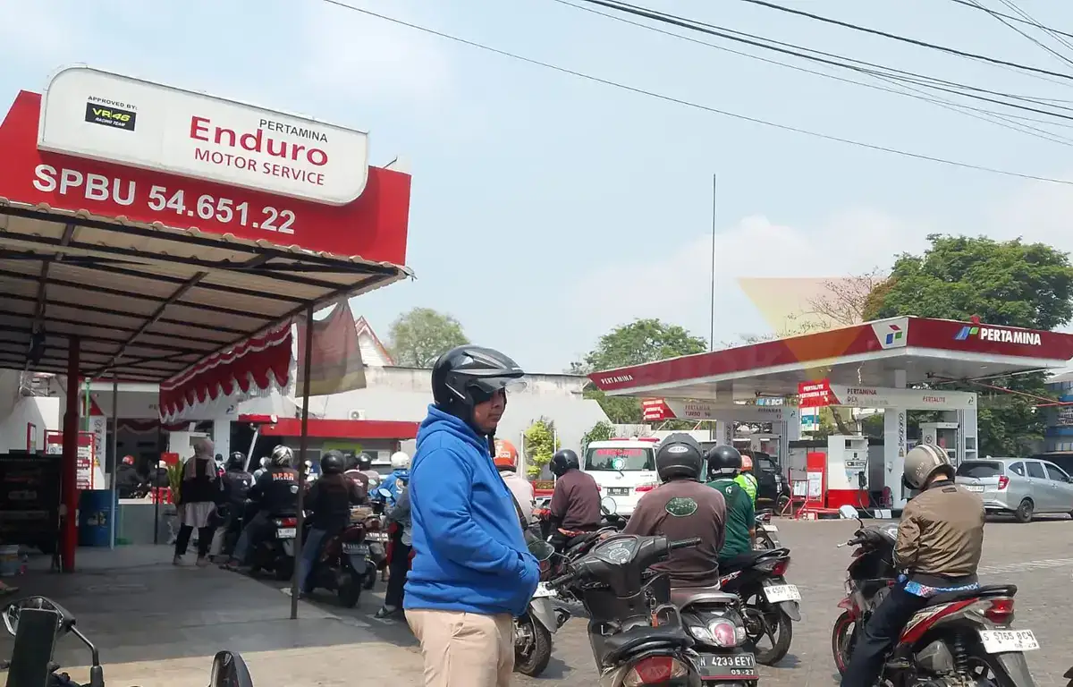 Pertalite Diburu Warga, Sejumlah SPBU di Kota Malang Kehabisan Stok