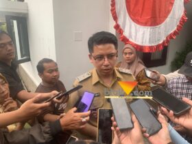 Kebiasaan para pegawai juga ikut diubah, salah satunya dengan mendorong seluruh karyawan DLH Kabupaten Malang berjalan kaki minimal 5.000 langkah setiap hari.