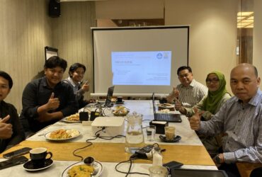 Pertemuan antara pihak blok-a.com dan Stimata membahas tentang kolaborasi berupa "MboisRek" (blok-a/Zulkaria)