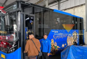 Bus Trans Jatim Koridor 2 Malang yang siap mengaspal, Kamis (29/10/2026) (foto: blok-a.com/Bob Bimantara Leander)