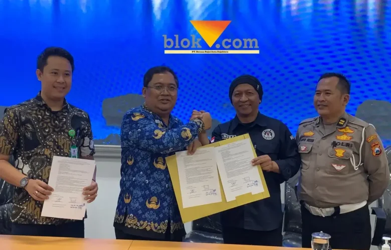 Sempat Panas, Diskusi Pemkot Malang dan Sopir Angkot Hasilkan Enam Kesepakatan (foto: blok-a.com / Yogga Ardiawan)